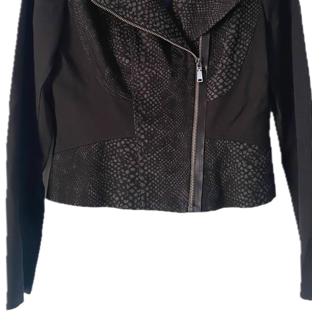 Elie Tahari Python Pattern Suede Moto Jacket Asymmetric Zip in Black Women's M - Picture 9 of 12